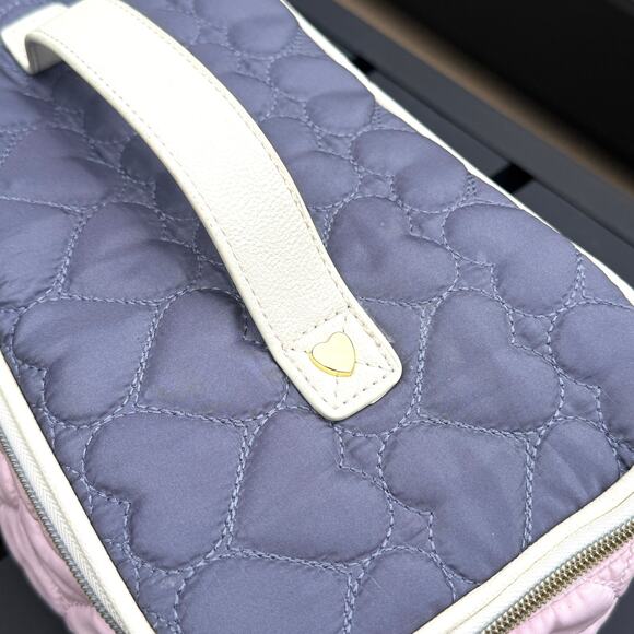 BETSEY JOHNSON  Quilted Heart Zippered  Makeup Case/Train case with handle - Picture 4 of 15